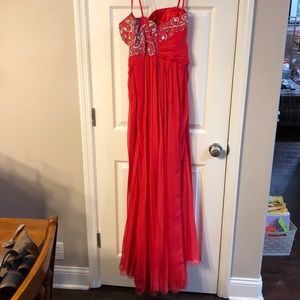 Mac Duggal Dresses - Mac Duggal beautiful red prom dress! Mac Duggal Dresses - Mac Duggal beautiful red prom dress!